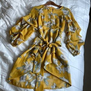Chriselle Lim x Joa Dress - Yellow Floral size XS
